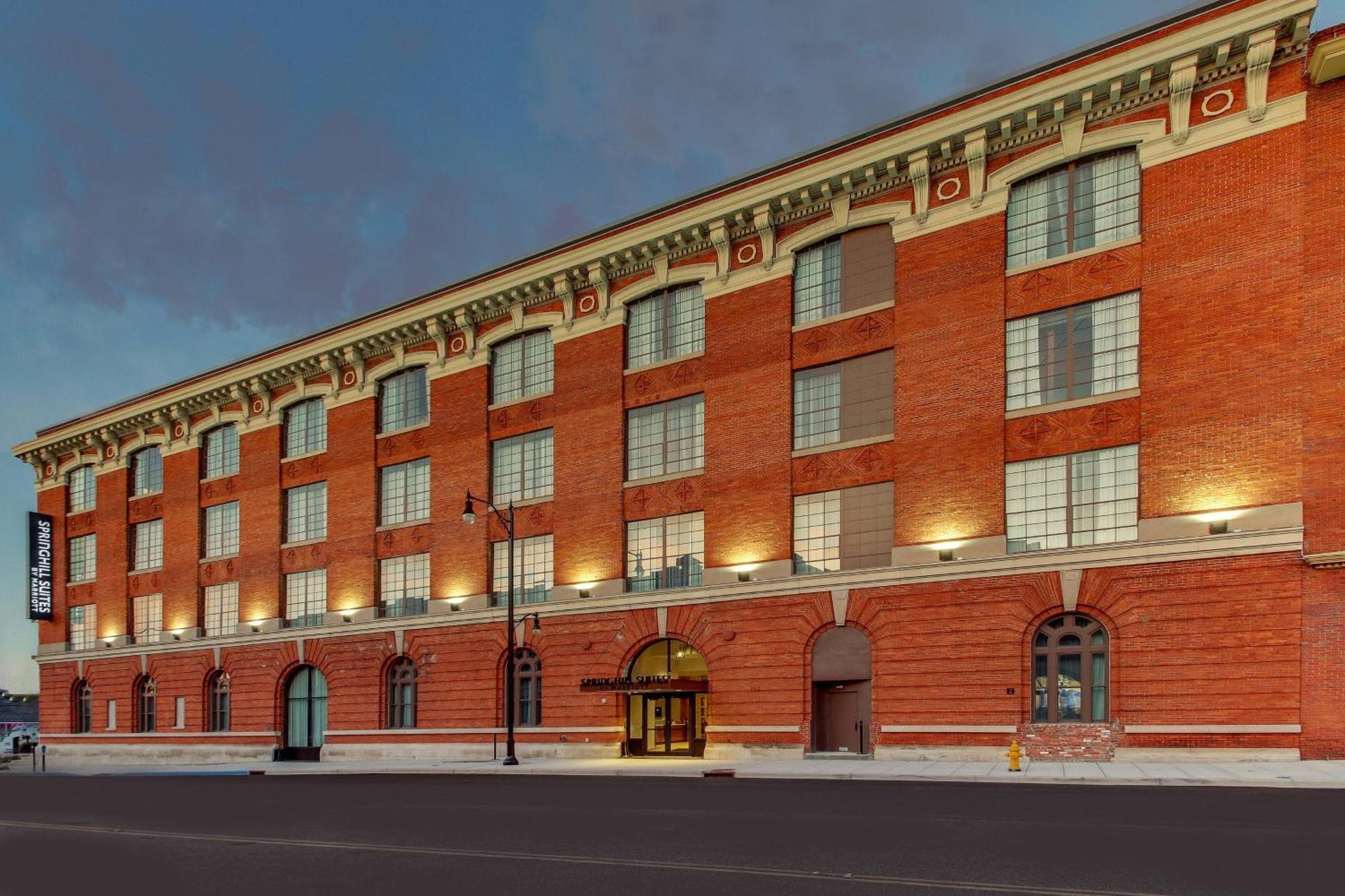 Springhill Suites By Marriott Montgomery Downtown Eksteriør bilde